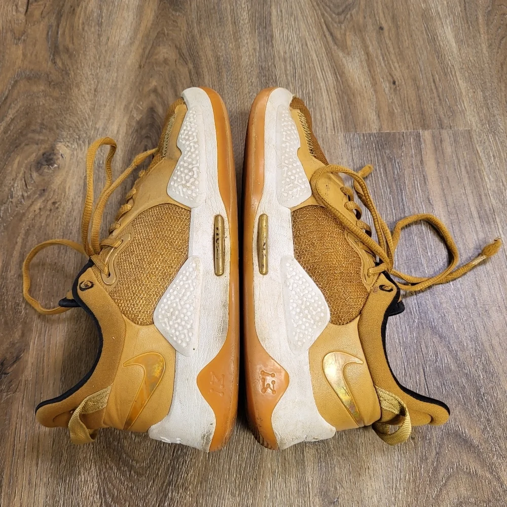 Nike PG 5 Wheat Mens Size 8 Basketball Shoes Sneakers FLAWED Paul George Gold